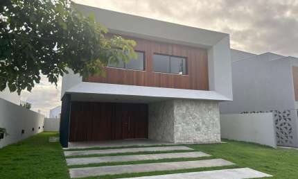 Casa à venda no bairro Alphaville (Abrantes) em Camaçari/BA