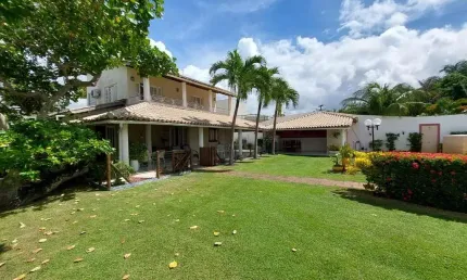Casa à venda no bairro Centro em Lauro de Freitas/BA