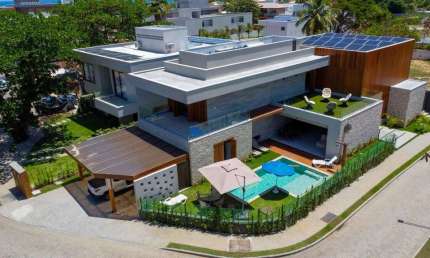 Casa à venda no bairro Guarajuba (Monte Gordo) em Camaçari/BA