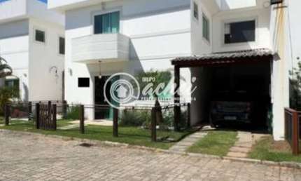 Casa em Condomínio 4/4 nascente mobiliada e com energia solar para locação em Buraquinho