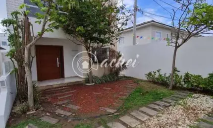Casa 4/4 à venda no Condomínio Foz do Joanes próxima à praia