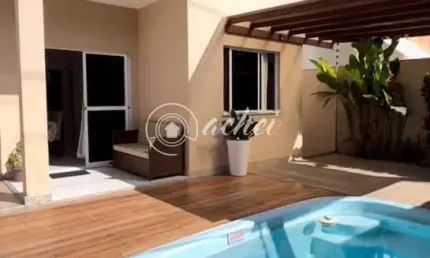 Casa duplex solta 4/4 à venda na avenida priscila dutra