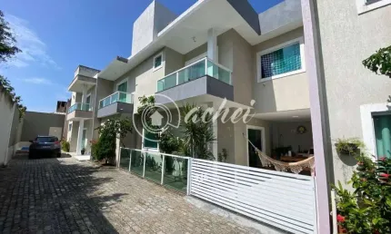 Casa de Condomínio 03 suítes à venda em Pitangueiras