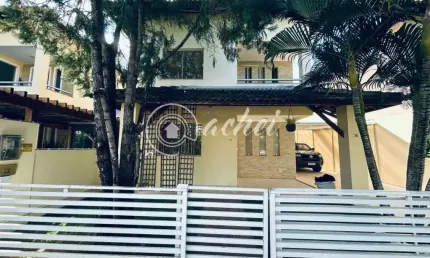 Casa em condomínio fechado com 4 quartos para alugar na Rua João Marques Oliveira, sn, Buraquinho, Lauro de Freitas
