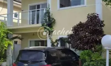 Casa 5/4 com energia solar para locação no condomínio portão do sol