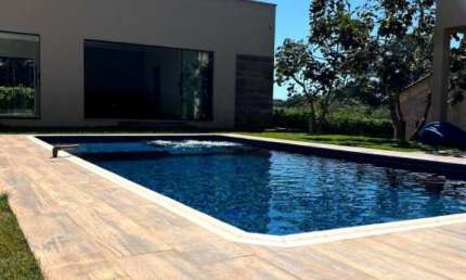 Chácara / sítio com 3 quartos à venda na Rua Das Aroeiras, 9, Centro, Bela Vista de Goiás por R$ 1.580.000