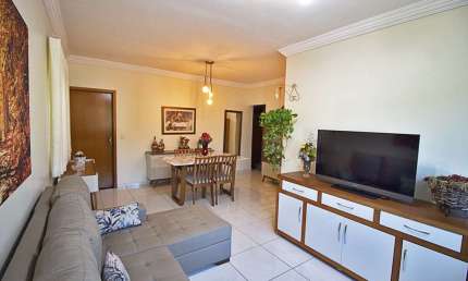 Casa em condomínio fechado com 3 quartos à venda na Monlevade, 1, Jardim Novo Mundo, Goiânia por R$ 650.000