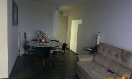 Apartamento com 3 quartos à venda na Antônio Poteiro, 10999, Setor Goiânia 2, Goiânia por R$ 298.000