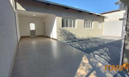 Casa com 3 quartos à venda na Coronel Inácio Elias Bufaiçal, 320, Parque Amazônia, Goiânia por R$ 1.080.000