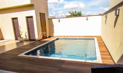 Casa à venda em condomínio em Paulínia,sobrado,3 suítes,lavabo, escritório, living 2 ambientes com pé direito alto, sancas, área gourmet, 4 vagas