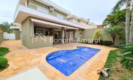 Casa à venda no condomínio Swiss Park. 3 quartos e 3 suítes, 220m²
