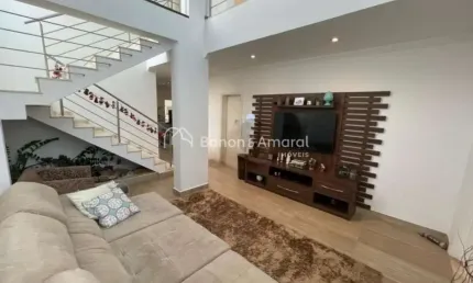 Casa à venda com 4 Quartos e 5 Banheiros no Swiss Park em Campinas - SP