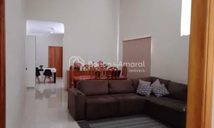 Casa a venda com 3 quartos no Bairro Jardim Ipê em Paulínia - SP