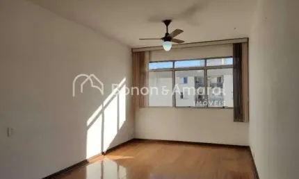 Apartamento com 3 Quartos e 2 banheiros à Venda, 94 m² por R$ 480.000