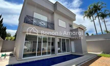 Charmosa casa com 3 suítes em condomínio completo de Betel