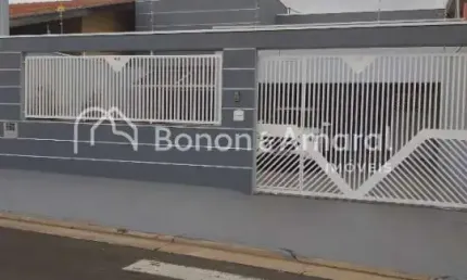 Casa térrea com 3 dormitórios, sendo uma suíte, com 205m² de construção em Barão Geraldo - Campinas.