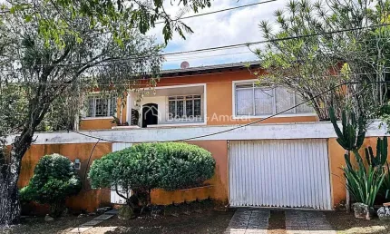 Casa de condominio a venda no bairro das Palmeiras em Campinas!!
