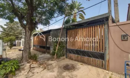 Casa com Edícula à Venda em Frente à Cidade Judiciária - Campinas