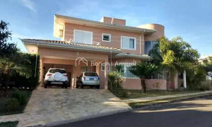 Casa de Condomínio com 3 Quartos e 5 banheiros à Venda, 220 m² - Valinhos
