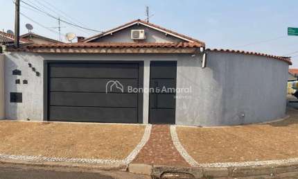 Casa a venda no bairro Vila Monte Alegre em Paulínia.