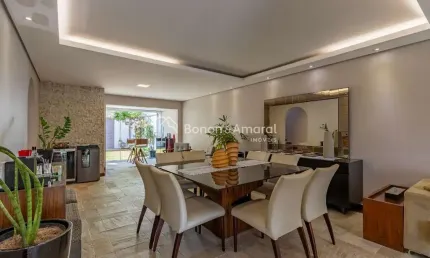 Casa à venda com 4 quartos e 2 suítes, 263 m² em condomínio no Jardim das Paineiras