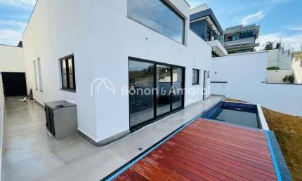 Casa Térrea Nova com 3 Suítes e Piscina no Portal do Jequitibá - Valinhos