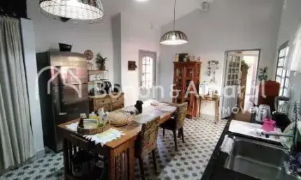 &amp;#34;Casa Encantadora em Condomínio Fechado: Conforto, Natureza e Charme Rústico&amp;#34;