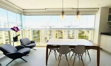 Apartamento à venda no Jardim Madalena com 3 suítes em andar alto e condomínio exclusivo