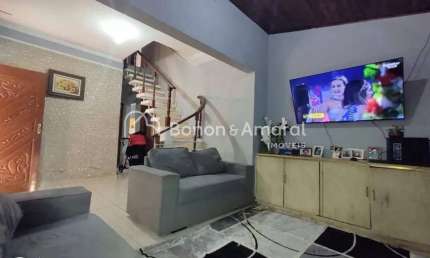 Casa à venda com 215m² e 4 Quartos no Residencial São José - Paulínia/SP
