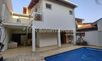 Espetacular Casa no Condomínio São Joaquim em Valinhos com Piscina Aquecida e Energia Solar