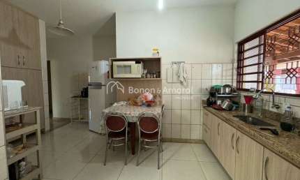 Casa térrea à venda 04 quartos condomínio Okinawa, no bairro Parque Brasil 500 em Paulínia - SP!