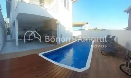 &amp;#34;Excelente Sobrado com Piscina à Venda em Condomínio Fechado em Valinhos/SP&amp;#34;