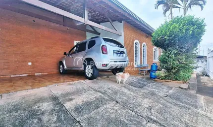 Casa com 4 quartos à venda na Ovídio De Andrade Nogueira, 665, Parque São Quirino, Campinas