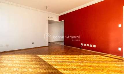 Apartamento Funcional e Bem Distribuído com Suíte e Escritório