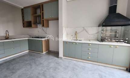 Casa térrea em condomínio com 3 dormitórios, terras da estancia em Paulínia.