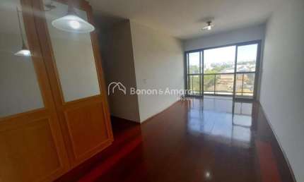Amplo Imóvel com Vista Panorâmica em Localização Privilegiada