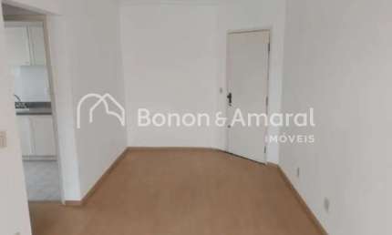 Aconchegante apartamento à venda - Vista para o bosque!