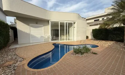 Casa Térrea para Locação no Condomínio Terras do Cancioneiro, Parque Brasil 500, Paulínia.