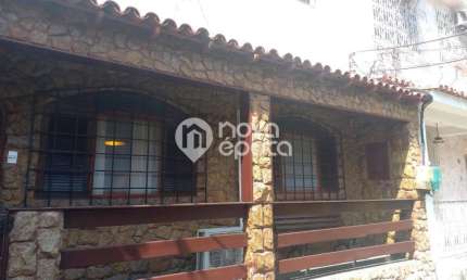 Casa em condomínio fechado com 3 quartos à venda na Rua Botucatu, Grajaú, Rio de Janeiro