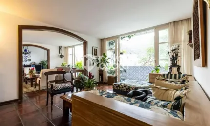 Jardim Botânico | Apartamento 5 quartos, sendo 1 suite
