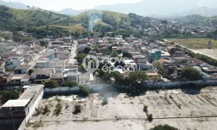 Terreno à venda na Avenida de Santa Cruz, Senador Vasconcelos, Rio de Janeiro