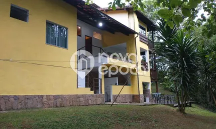 Praia vermelha (mambucaba) | casa 4 quartos, sendo 2 suites