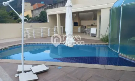 Freguesia (Jacarepaguá) | Casa 5 quartos, sendo 3 suites