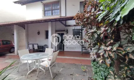 Freguesia (Jacarepaguá) | Casa 5 quartos, sendo 1 suite