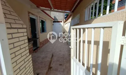 Casa com 2 quartos à venda na Rua Carlina, Olaria, Rio de Janeiro