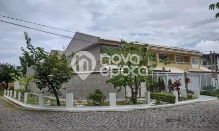 Casa em condomínio fechado com 4 quartos à venda na Rua Maria de Fátima Gouvêa, Vargem Pequena, Rio de Janeiro