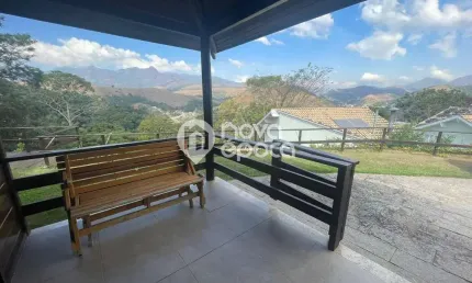 Casa em condomínio fechado com 3 quartos à venda na Estrada União e Indústria, Itaipava, Petrópolis