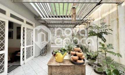 Apartamento com 2 quartos à venda na Rua Timóteo da Costa, Leblon, Rio de Janeiro