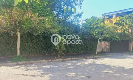 Terreno à venda na Rua Inhare, Cascadura, Rio de Janeiro