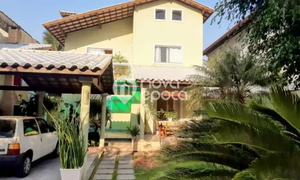 Casa com 4 quartos à venda na Rua Doutor João Batista Lacerda Botelho, Piratininga, Niterói